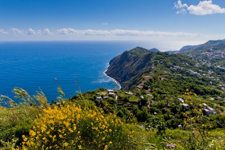 Aprile e Maggio a Ischia Porto